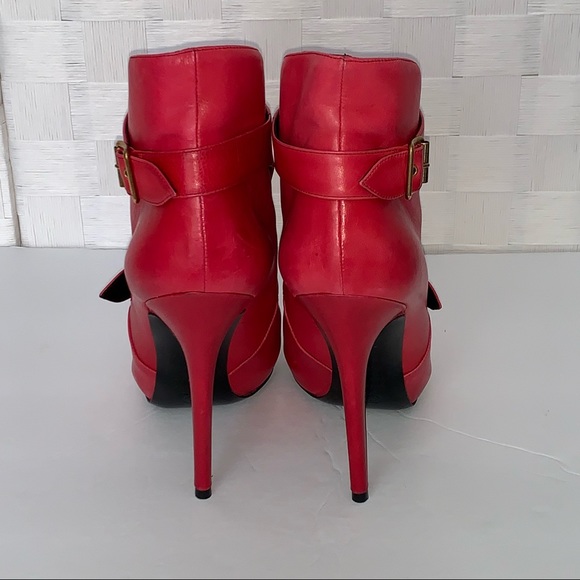 Alexander Mc Queen Red Italy Leather Buckle Heel Ankle Boots 38.5 US 8 - Picture 10 of 14